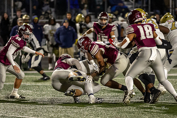 2024_11_15_MASH Football vs McDevitt_084