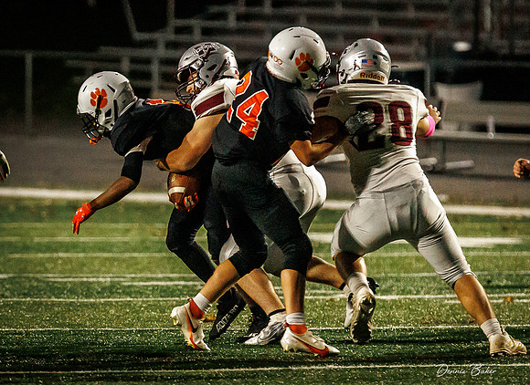 2021_11_1_MASH_JV_Fb_EPenn-297