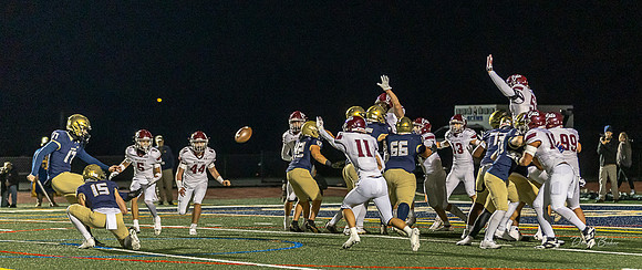 2025_11_7_MASH Fb at McDevitt_141