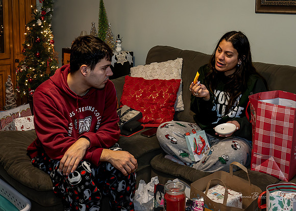 Christmas_2025_Mike-Beth_061