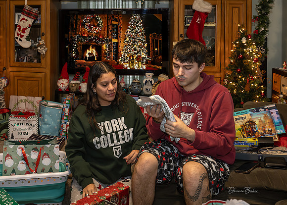 Christmas_2025_Mike-Beth_077