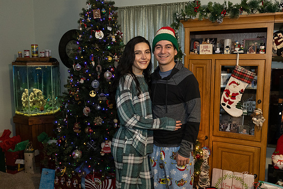 Christmas_2025_Mike-Beth_005