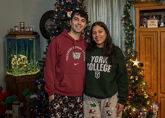 Christmas_2025_Mike-Beth_009