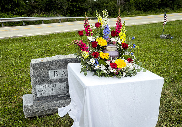 In Memory of Edna and Nellie_018