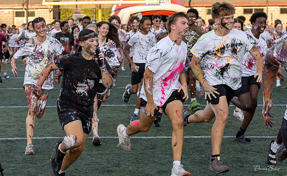 MAHS Fb v CD_273
