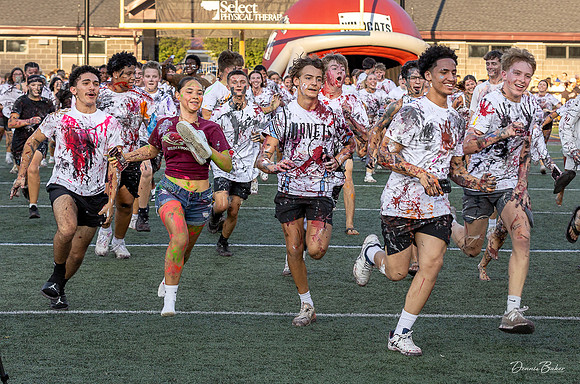 MAHS Fb v CD_246