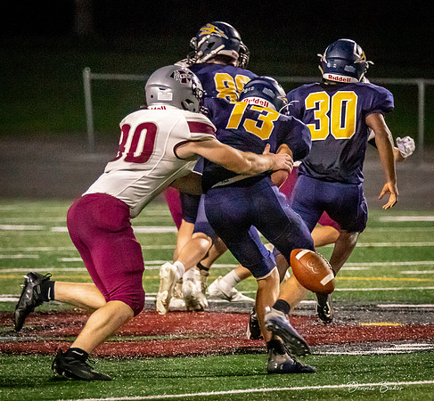2021_10_11_MASH_JV_Football_Greencastle_1156