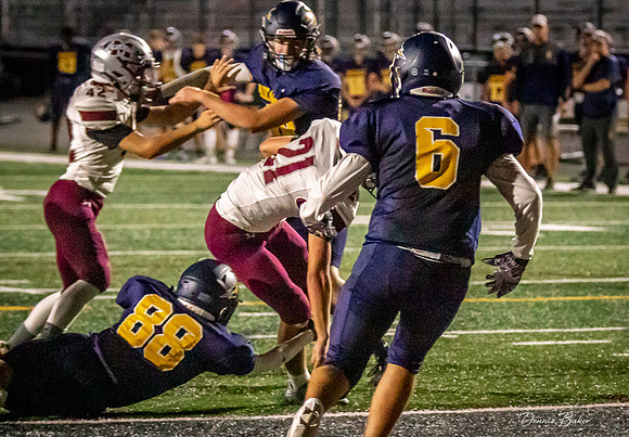 2021_10_11_MASH_JV_Football_Greencastle_1004