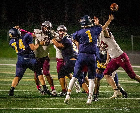 2021_10_11_MASH_JV_Football_Greencastle_1039