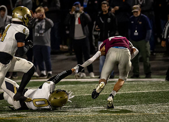 2024_11_15_MASH Football vs McDevitt_363