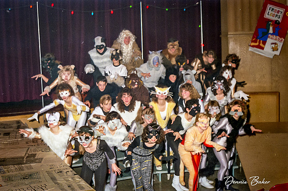 Cats_MAIS_1988_003