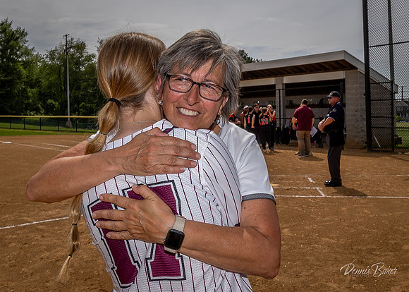 2025_5_12_MASH Softball_037